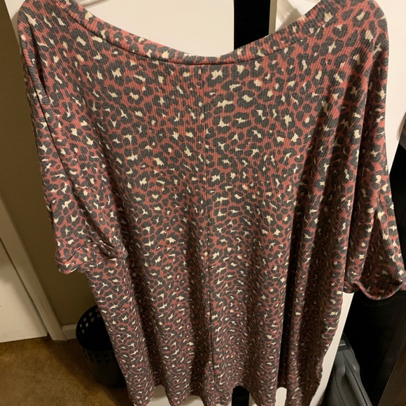 Leopard Tunic - Picture 5 of 5